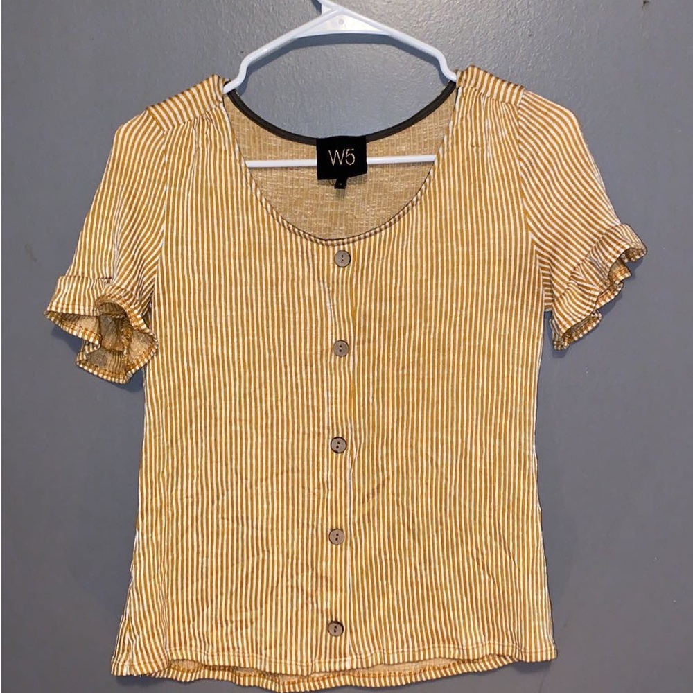 Cute blouse
